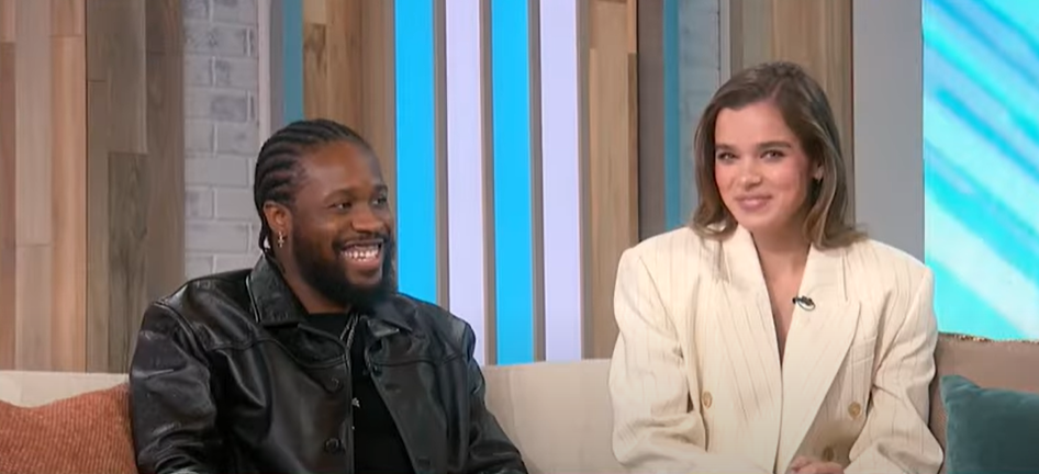 Chemistry between Hailee Steinfeld and Shamiek Moore