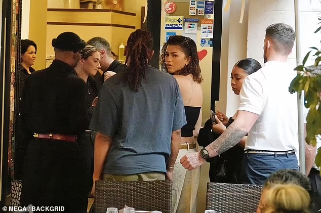 Zendaya Denied Entry Into a Chic Restaurant For Inappropriate Dressing