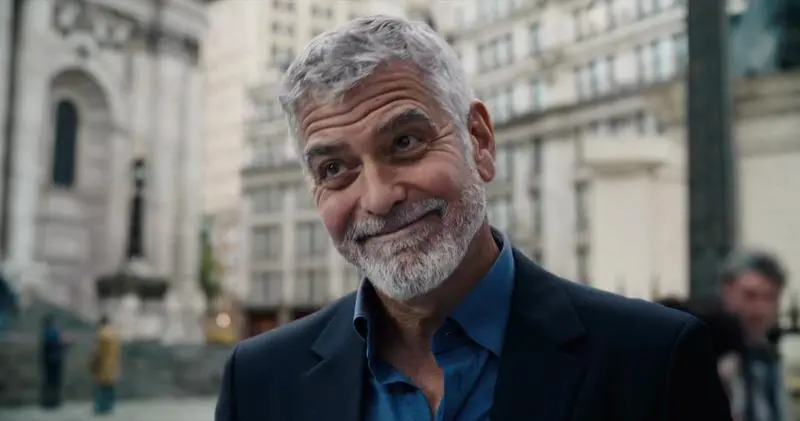 HD Look at George Clooney Bruce Wayne Cameo Revealed in The Flash
