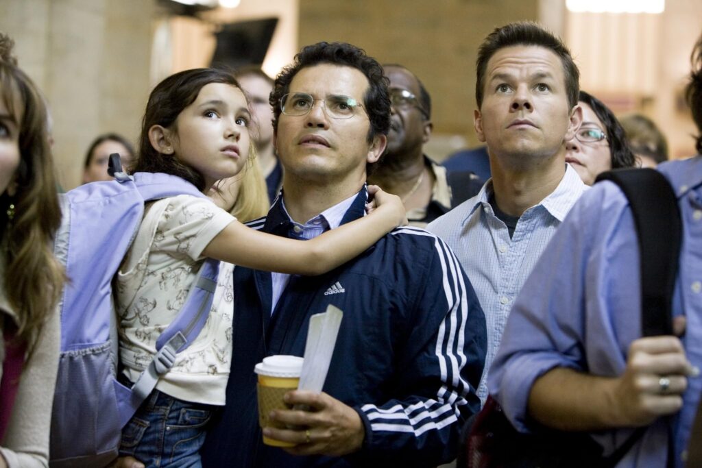 Mark Wahlberg, Zooey Deschanel, and Ashlyn Sanchez in The Happening (2008)