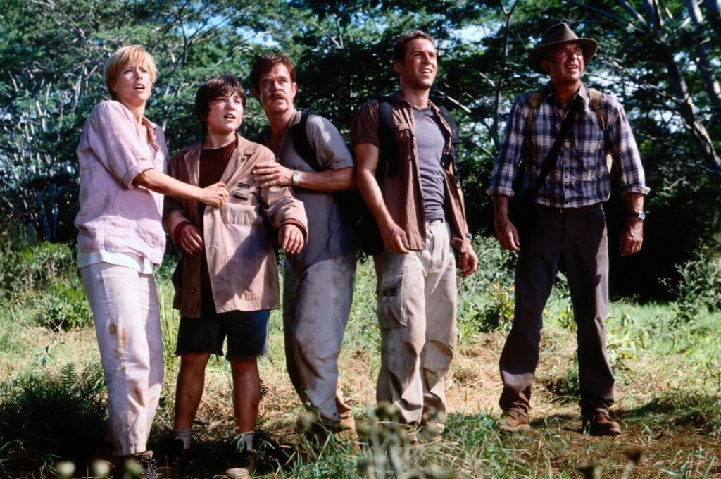 Téa Leoni, William H. Macy, Sam Neill, Alessandro Nivola, and Trevor Morgan in Jurassic Park III (2001)